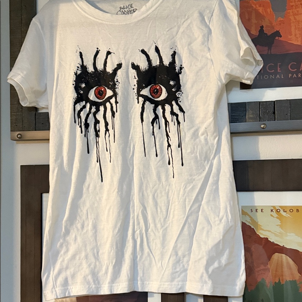 White Short Sleeve Tee